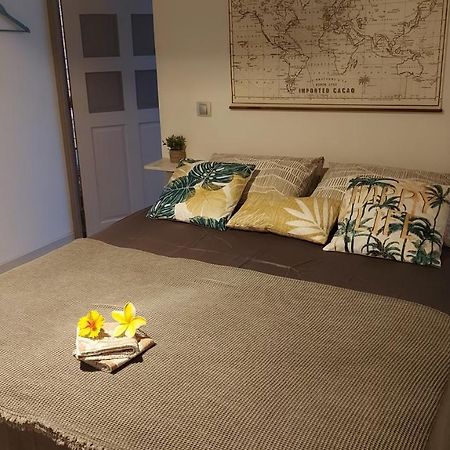Studio Vaimiti Pour 2 Personnes Vue Mer Et Moorea Faaa Εξωτερικό φωτογραφία