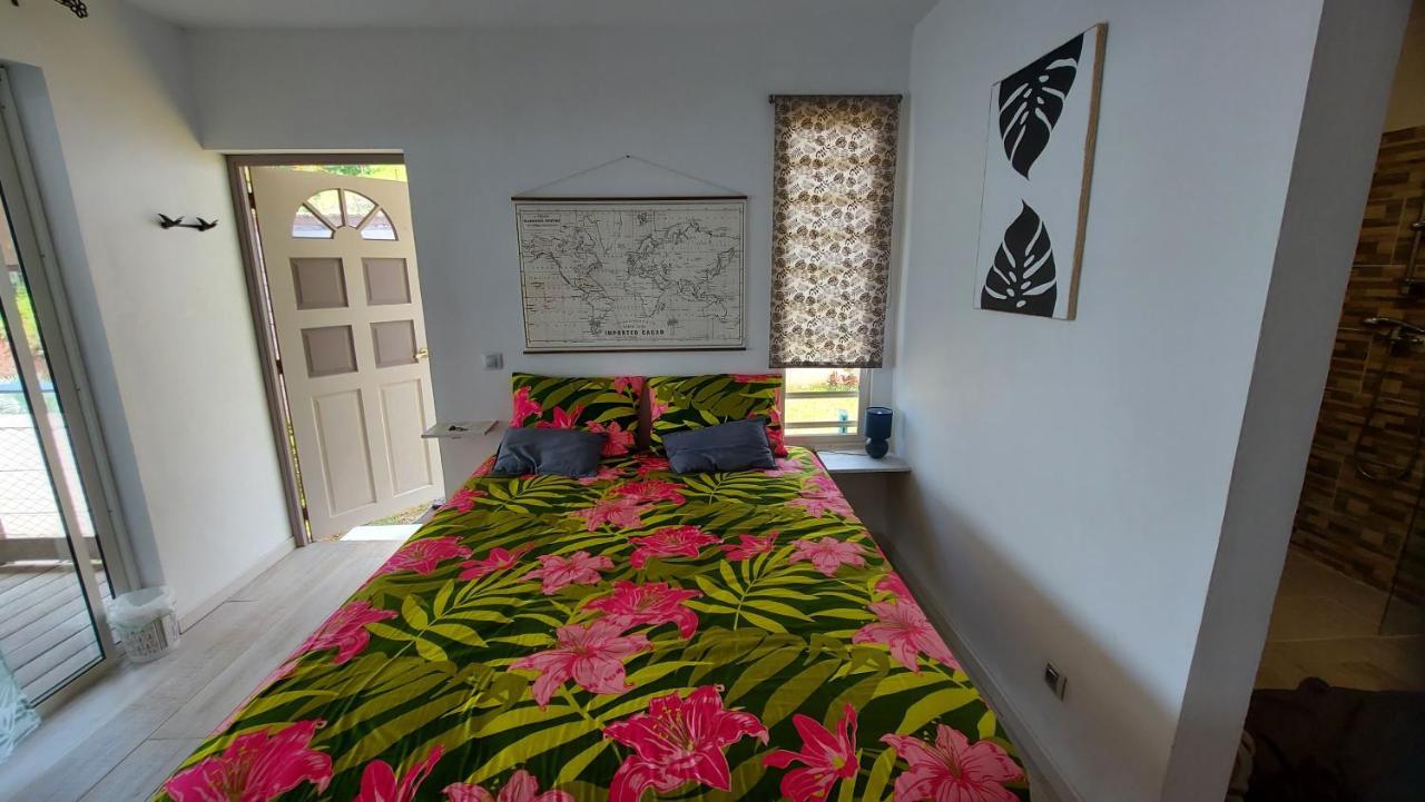 Studio Vaimiti Pour 2 Personnes Vue Mer Et Moorea Faaa Εξωτερικό φωτογραφία