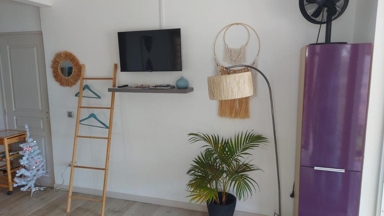 Studio Vaimiti Pour 2 Personnes Vue Mer Et Moorea Faaa Εξωτερικό φωτογραφία
