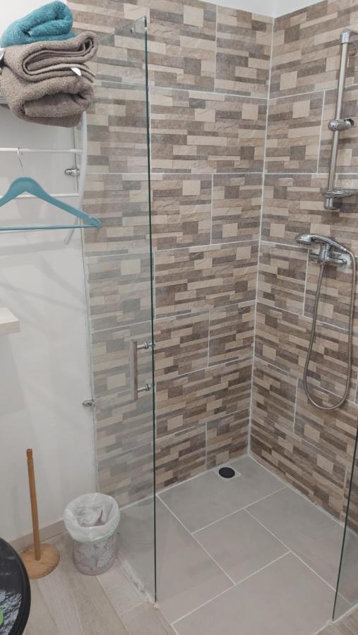 Studio Vaimiti Pour 2 Personnes Vue Mer Et Moorea Faaa Εξωτερικό φωτογραφία